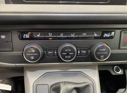 Volkswagen - Caravelle