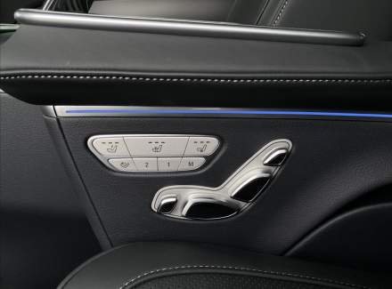 Mercedes-Benz - V-class