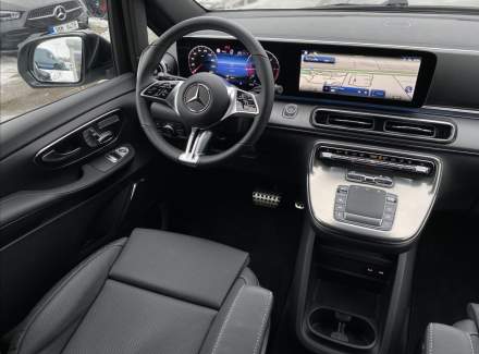 Mercedes-Benz - V-class