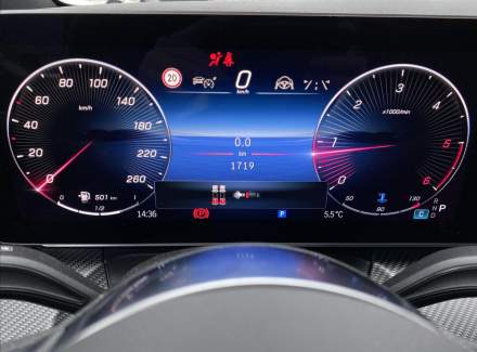 Mercedes-Benz - V-class