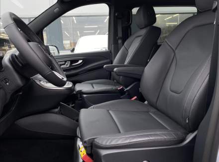 Mercedes-Benz - V-class