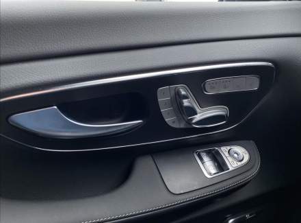 Mercedes-Benz - V-class