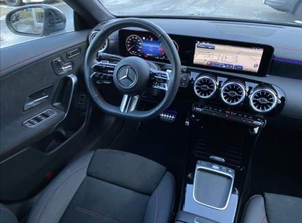 Mercedes-Benz - CLA