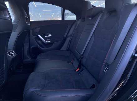Mercedes-Benz - CLA