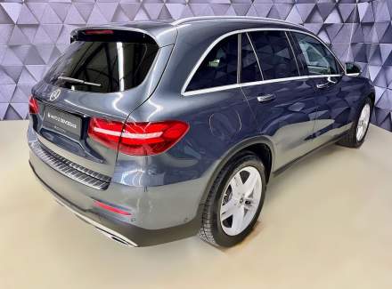 Mercedes-Benz - GLC