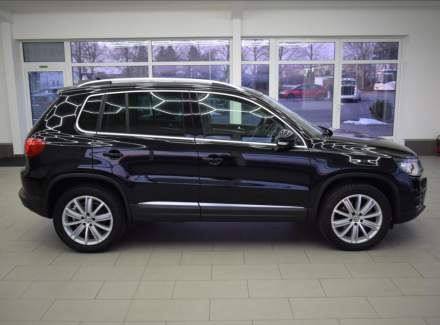 Volkswagen - Tiguan