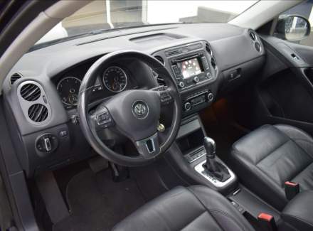 Volkswagen - Tiguan