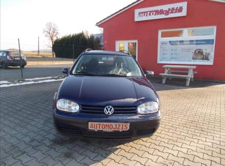 Volkswagen - Golf