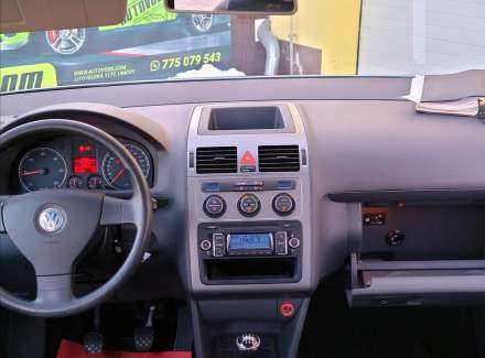 Volkswagen - Touran