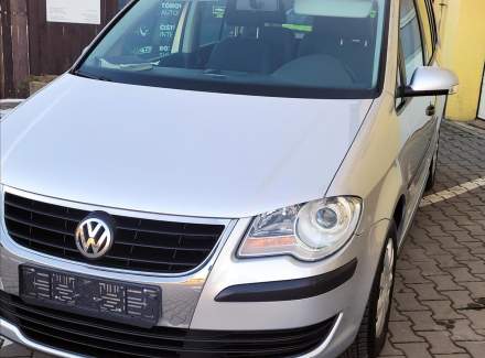 Volkswagen - Touran