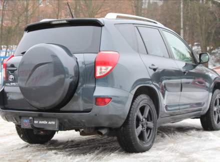Toyota - RAV 4