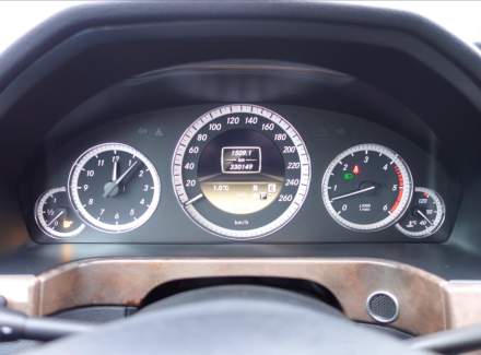 Mercedes-Benz - E-class