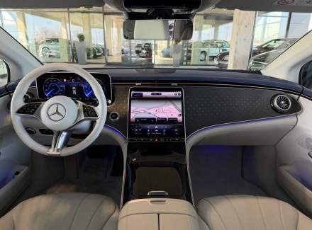Mercedes-Benz - EQE