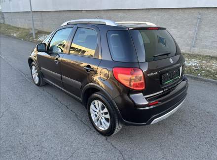 Suzuki - SX4