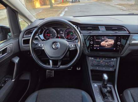 Volkswagen - Touran