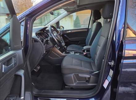 Volkswagen - Touran