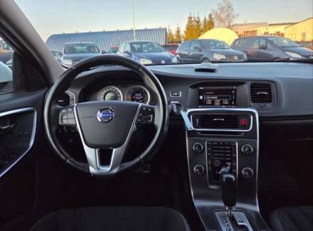 Volvo - V60