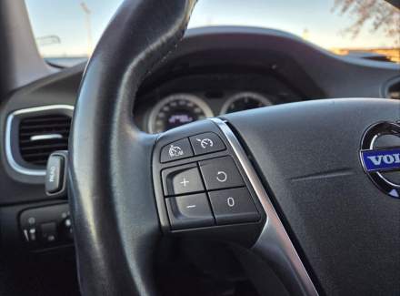 Volvo - V60