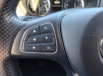 Mercedes-Benz - Vito