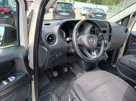Mercedes-Benz - Vito