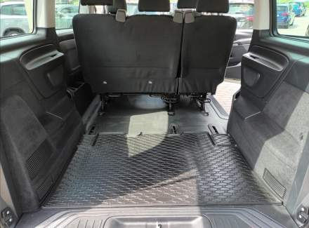 Mercedes-Benz - Vito