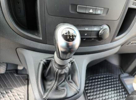 Mercedes-Benz - Vito