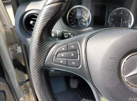 Mercedes-Benz - Vito