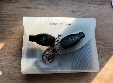 Mercedes-Benz - Vito