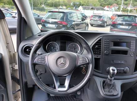 Mercedes-Benz - Vito