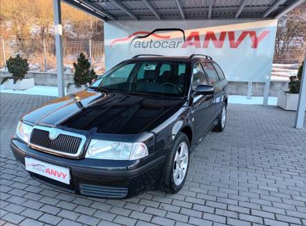 Škoda - Octavia
