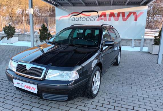 Škoda - Octavia