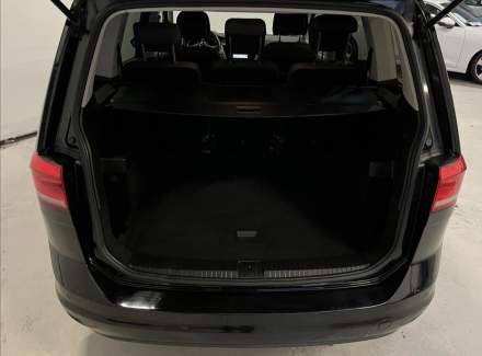 Volkswagen - Touran