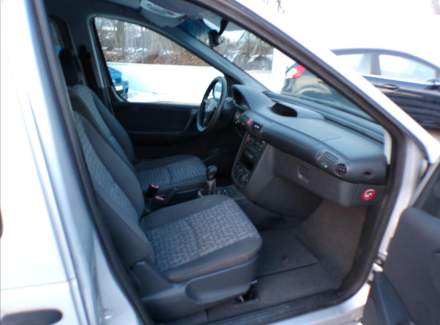 Mercedes-Benz - Vaneo