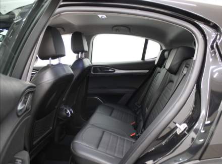 Alfa Romeo - Stelvio