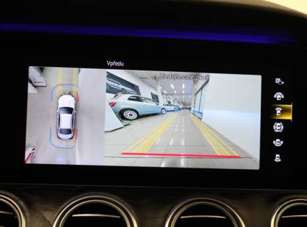 Mercedes-Benz - E-class