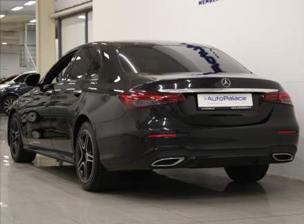 Mercedes-Benz - E-class