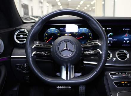 Mercedes-Benz - E-class