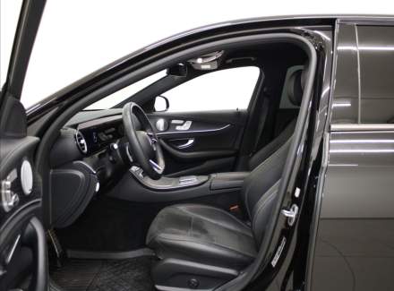 Mercedes-Benz - E-class