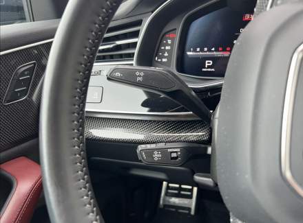 Audi - SQ8