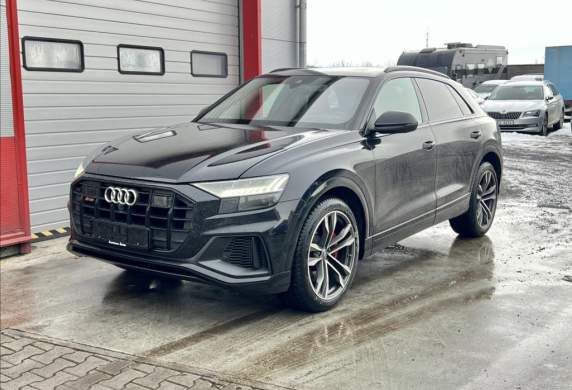 Audi - SQ8