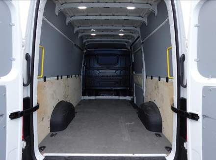 Volkswagen - Crafter