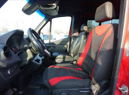 Mercedes-Benz - Sprinter