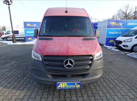 Mercedes-Benz - Sprinter