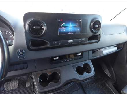 Mercedes-Benz - Sprinter