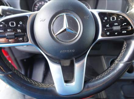 Mercedes-Benz - Sprinter