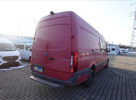 Mercedes-Benz - Sprinter