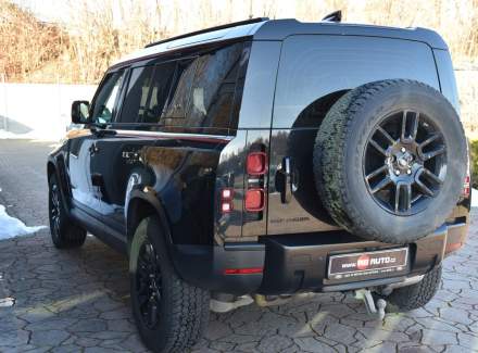 Land Rover - Defender