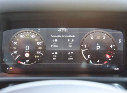 Land Rover - Defender