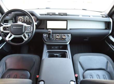 Land Rover - Defender