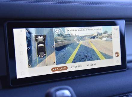 Land Rover - Defender